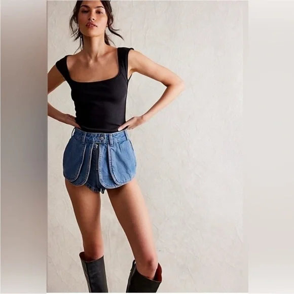 Free people prince street denim shirt size 27 NEW - Picture 1 of 9